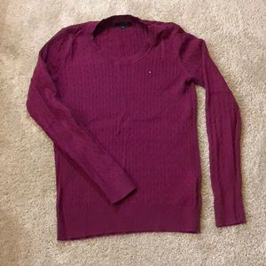 Tommy Hilfiger Cable Knit Crew Fit Sweater, Size Medium